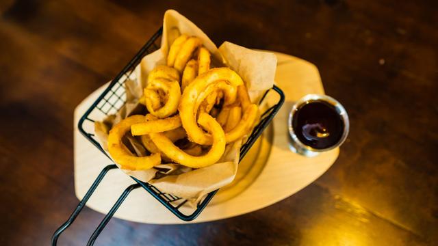 fingerfood-onionrings