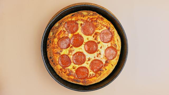 pizza-salami-v