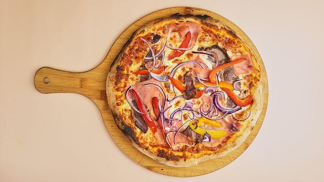 italienpizza-bacon-v